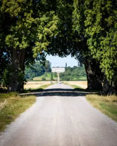 Ulvåsa slott runt